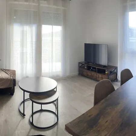Apartment Cosy Proche Paris *
