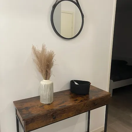 Apartment Cosy Proche Paris *