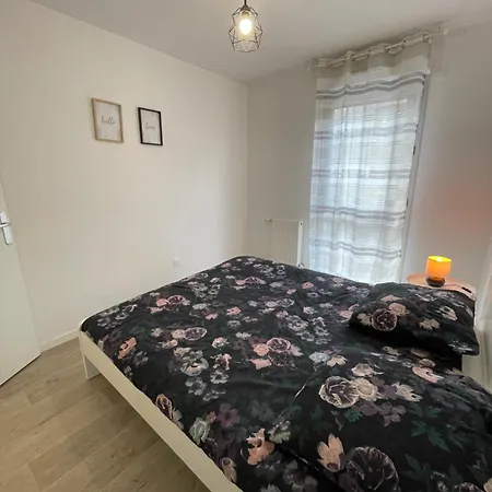 Cosy Proche Paris Apartment Bezons